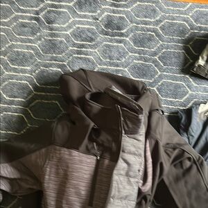 CB Casual Black and Gray Ski Jacket